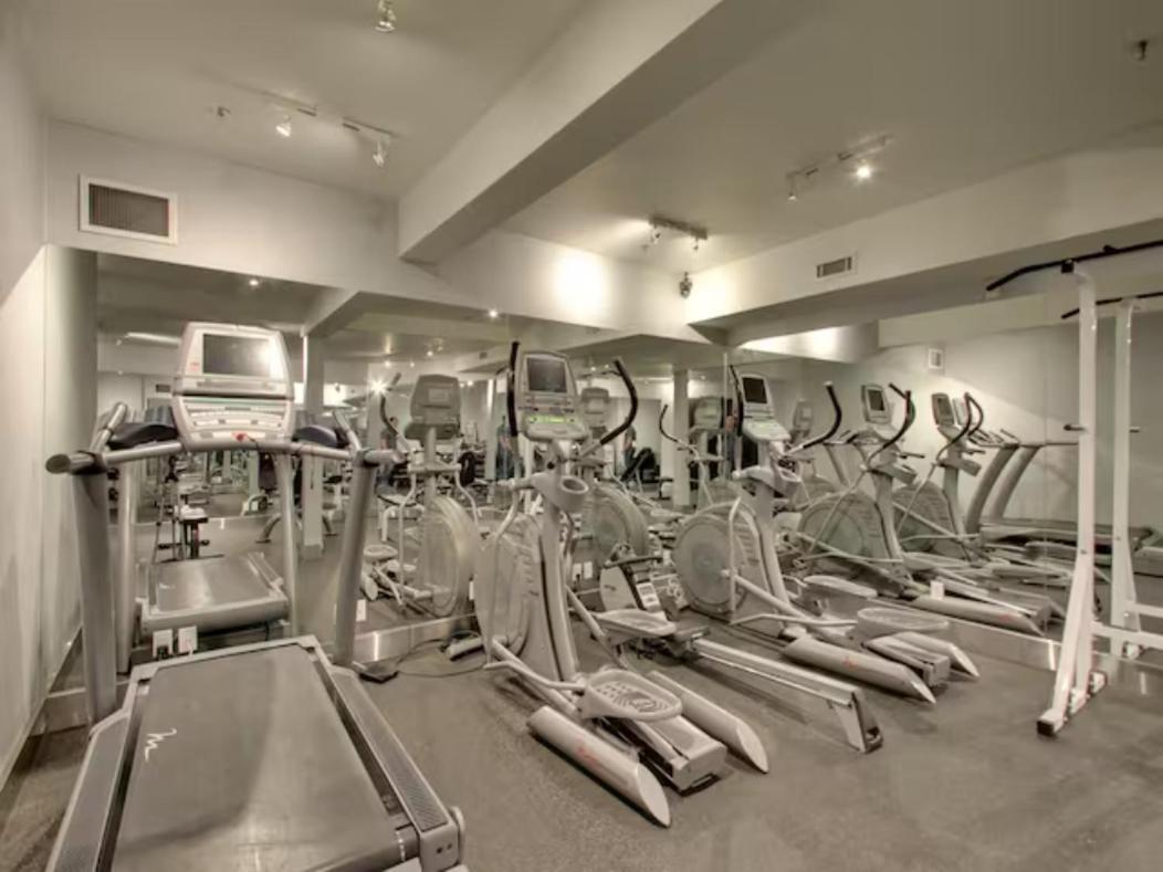 The Mountaineer By Instantsuites Pool & Hottub Canmore Extérieur photo